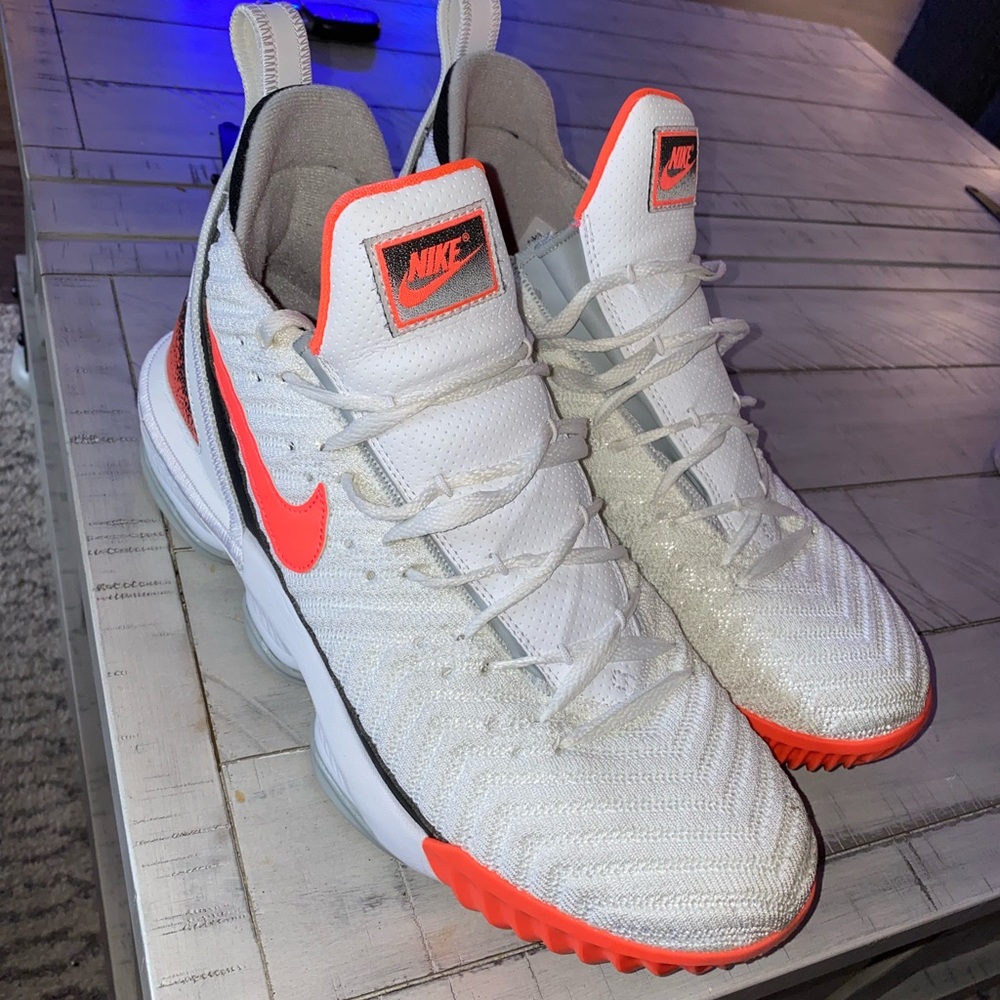 Lebron 16 size 12